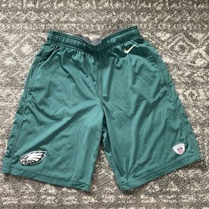 Nike Dri-fit NFL Eagles Mens shorts size S
